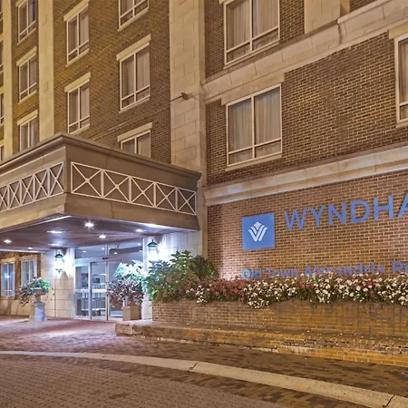 Wyndham Old Town Alexandria 2Br Apartment With Resort Access